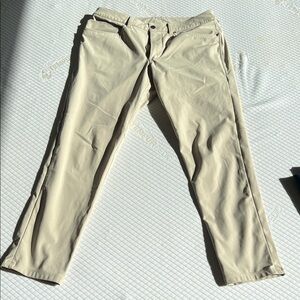 Lululemon ABC Pant Slim – Men’s 32x32 – Classic Khaki